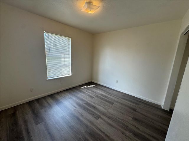 733 Pine Avenue, Prairie View, TX 77445