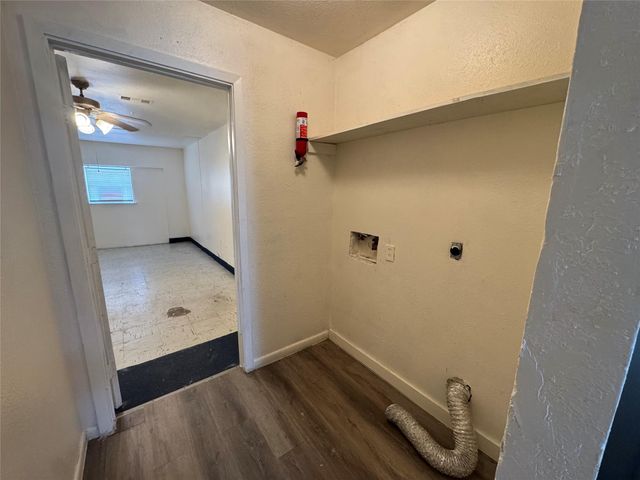 733 Pine Avenue, Prairie View, TX 77445