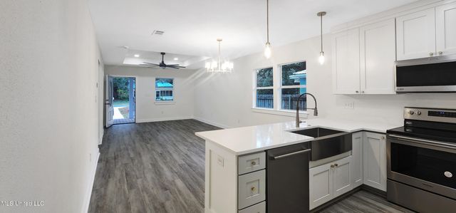 654 Tegarden Road, Gulfport, MS 39507