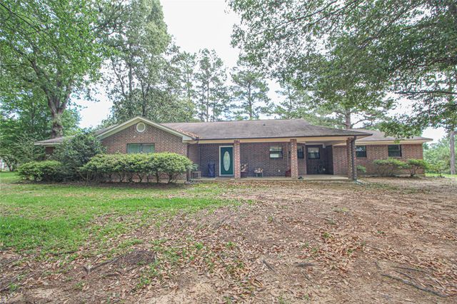 175 Checkmate, Livingston, TX 77351