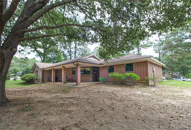 175 Checkmate, Livingston, TX 77351