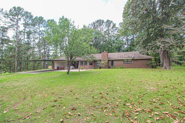 175 Checkmate, Livingston, TX 77351