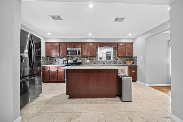 4810 Winnetka Street, Houston, TX 77021