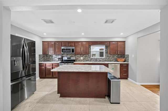 4810 Winnetka Street, Houston, TX 77021