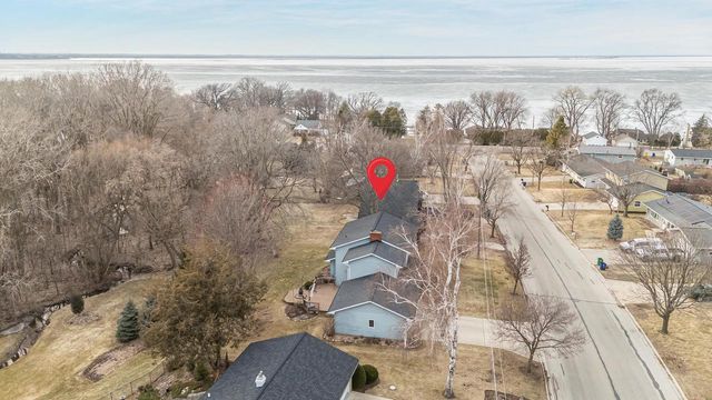 3258 PETERSON ROAD, Green Bay, WI 54311