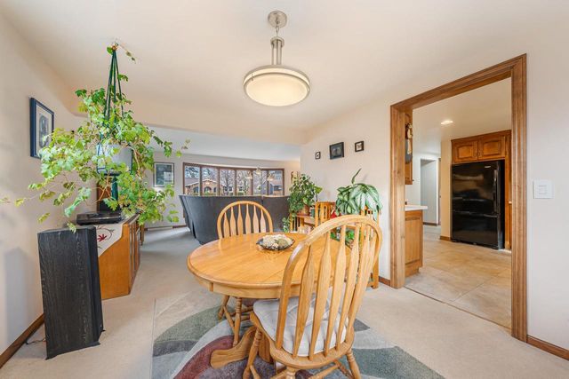 3258 PETERSON ROAD, Green Bay, WI 54311