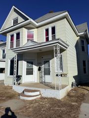 2507 7th Avenue, Rock Island, IL 61201