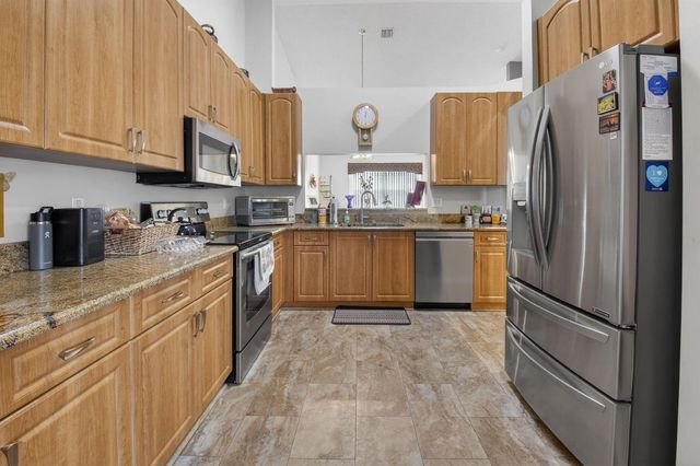 6248 Petunia Road, Delray Beach, FL 33484