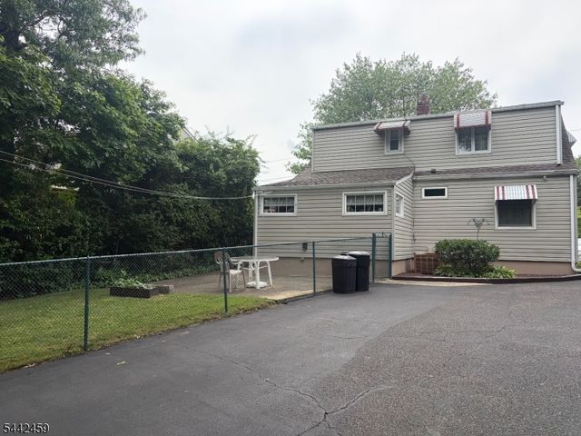 1813 S Central Ave, South Plainfield Boro, NJ 07080