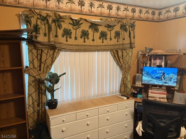 1813 S Central Ave, South Plainfield Boro, NJ 07080