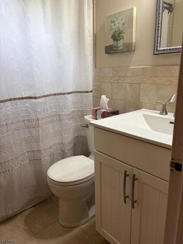 1813 S Central Ave, South Plainfield Boro, NJ 07080