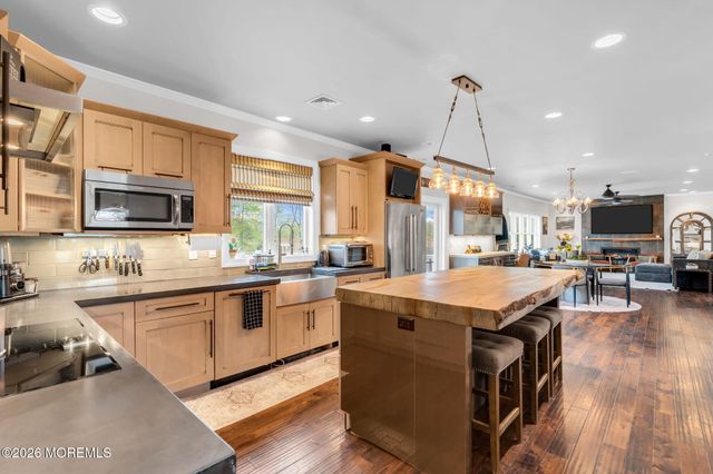 42 Cayuga Avenue, Oceanport, NJ 07757
