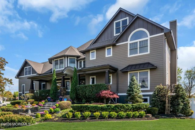 42 Cayuga Avenue, Oceanport, NJ 07757