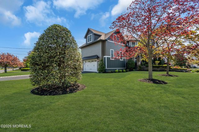 42 Cayuga Avenue, Oceanport, NJ 07757