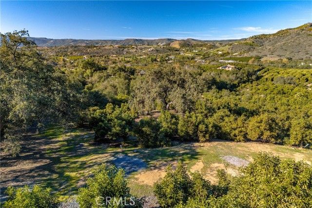 14 Via Vaquero Road, Temecula, CA 92590
