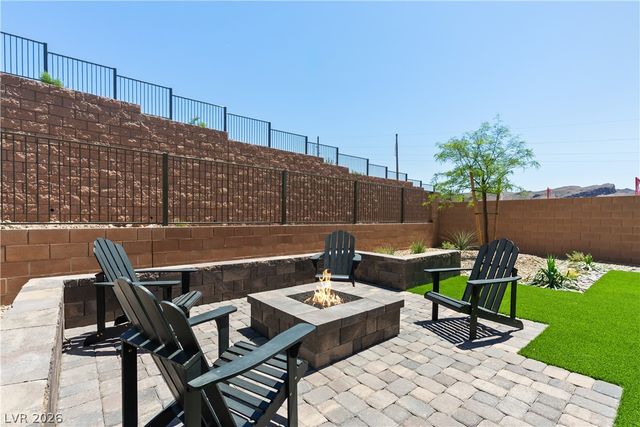 2579 Regency Cove Court, Las Vegas, NV 89121