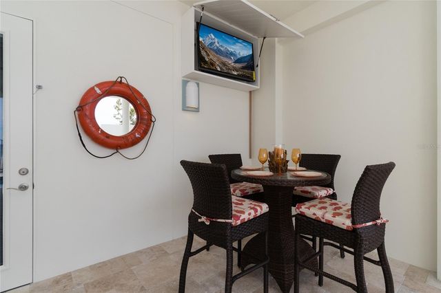 2302 GULF DRIVE N, Bradenton Beach, FL 34217