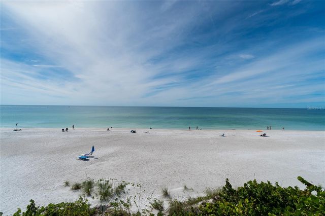 2302 GULF DRIVE N, Bradenton Beach, FL 34217