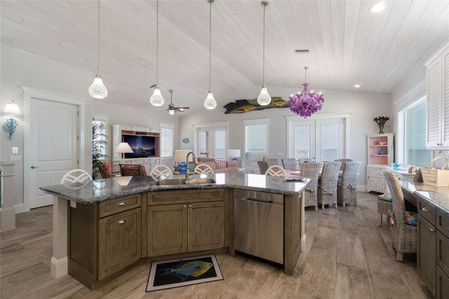 2302 GULF DRIVE N, Bradenton Beach, FL 34217