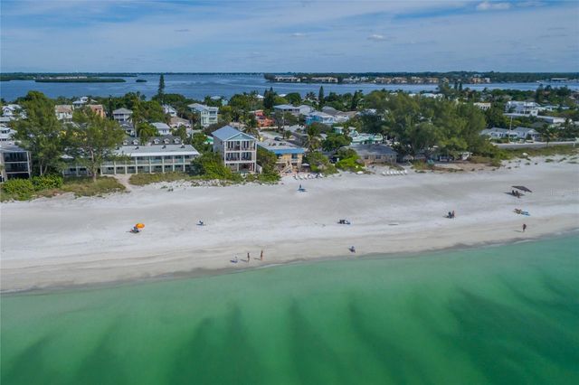 2302 GULF DRIVE N, Bradenton Beach, FL 34217