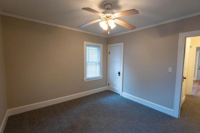 454 Kilbourn AVENUE, West Bend, WI 53095