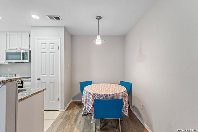 4803 Hamilton Wolfe Rd Apt 110, San Antonio, TX 78229