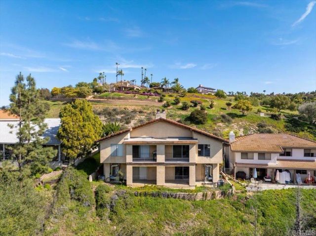 31320 Club Vista Ln, Bonsall, CA 92003