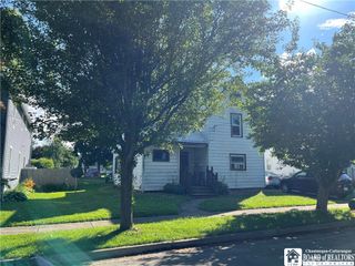 215 West Avenue, Ellicott, NY 14733