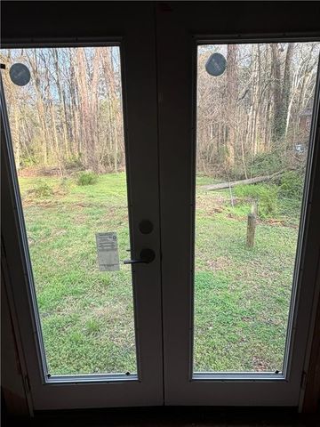 879 Edwin Place NW, Atlanta, GA 30318