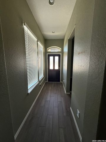 2607 Barkey Spgs, San Antonio, TX 78245