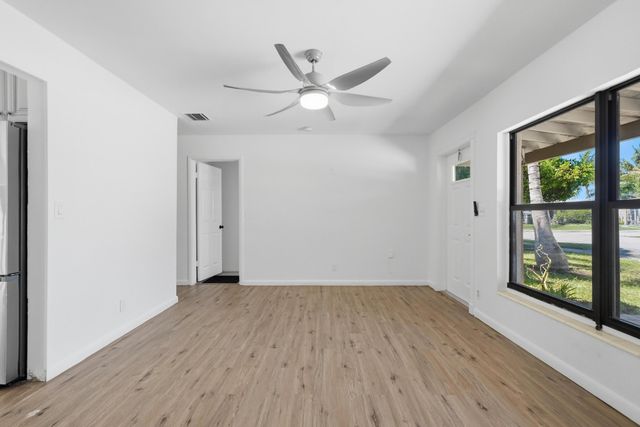 5224 NE 2nd Terrace, Oakland Park, FL 33334