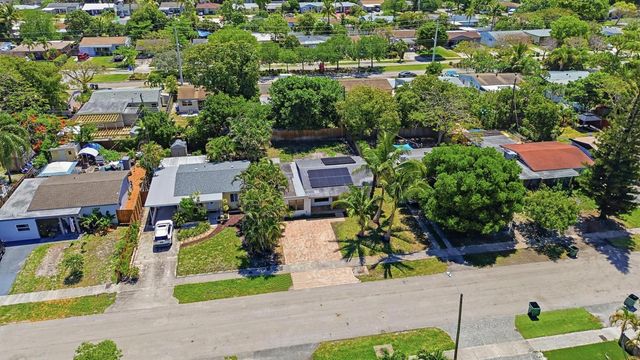 5224 NE 2nd Terrace, Oakland Park, FL 33334