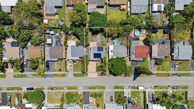 5224 NE 2nd Terrace, Oakland Park, FL 33334