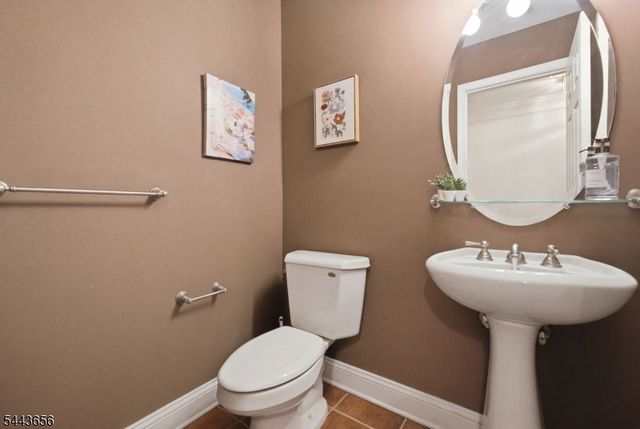 408 Donato Cir 408, Scotch Plains Twp., NJ 07076