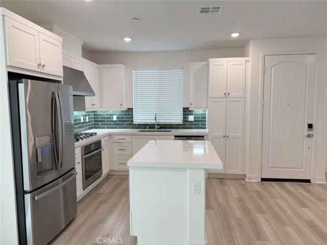 527 Embrook Way, West Covina, CA 91791