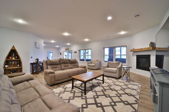 2147 Summit Drive, Cushing, MN 56443