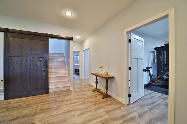 2147 Summit Drive, Cushing, MN 56443