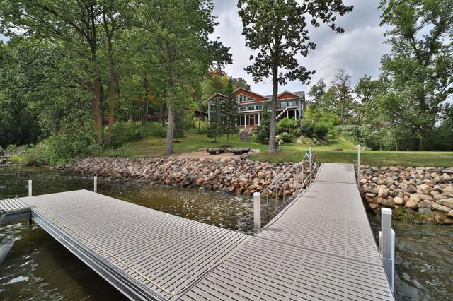 2147 Summit Drive, Cushing, MN 56443