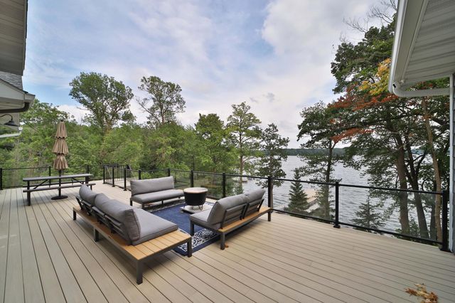 2147 Summit Drive, Cushing, MN 56443