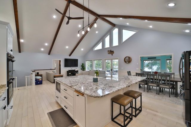 2147 Summit Drive, Cushing, MN 56443