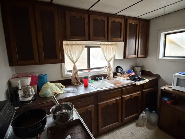 690 E Essex Drive, Idlewild, MI 49642