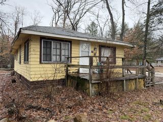 690 E Essex Drive, Idlewild, MI 49642