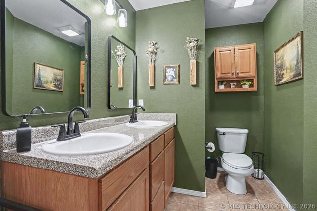 25568 E 91st Place S, Broken Arrow, OK 74014