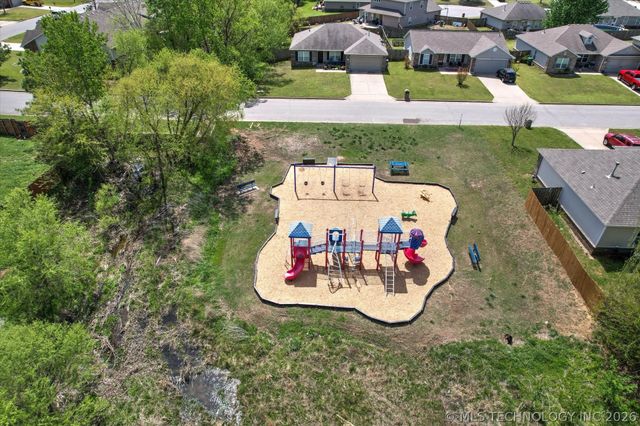 25568 E 91st Place S, Broken Arrow, OK 74014