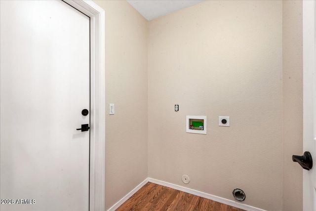 24225 N 39TH Avenue, Glendale, AZ 85310