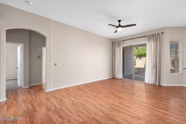 24225 N 39TH Avenue, Glendale, AZ 85310