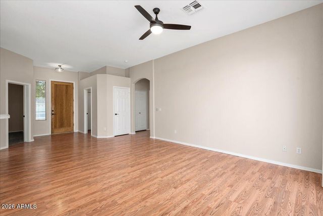 24225 N 39TH Avenue, Glendale, AZ 85310