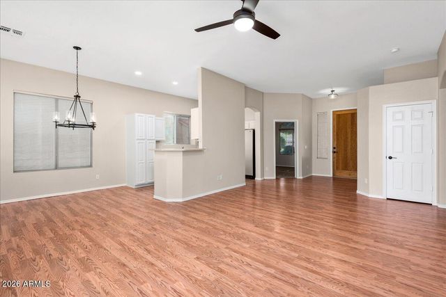 24225 N 39TH Avenue, Glendale, AZ 85310
