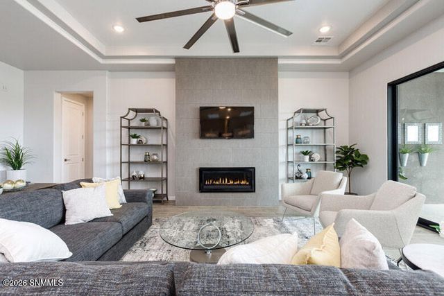 7310 Ultramarine Road, Las Cruces, NM 88012