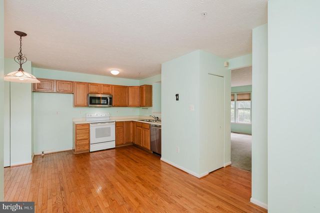 16 WHORL CT, Baltimore, MD 21221